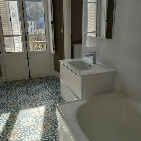 La Du Lys Bed and breakfast