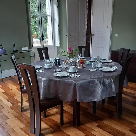 La Du Lys Bagnères-de-Luchon